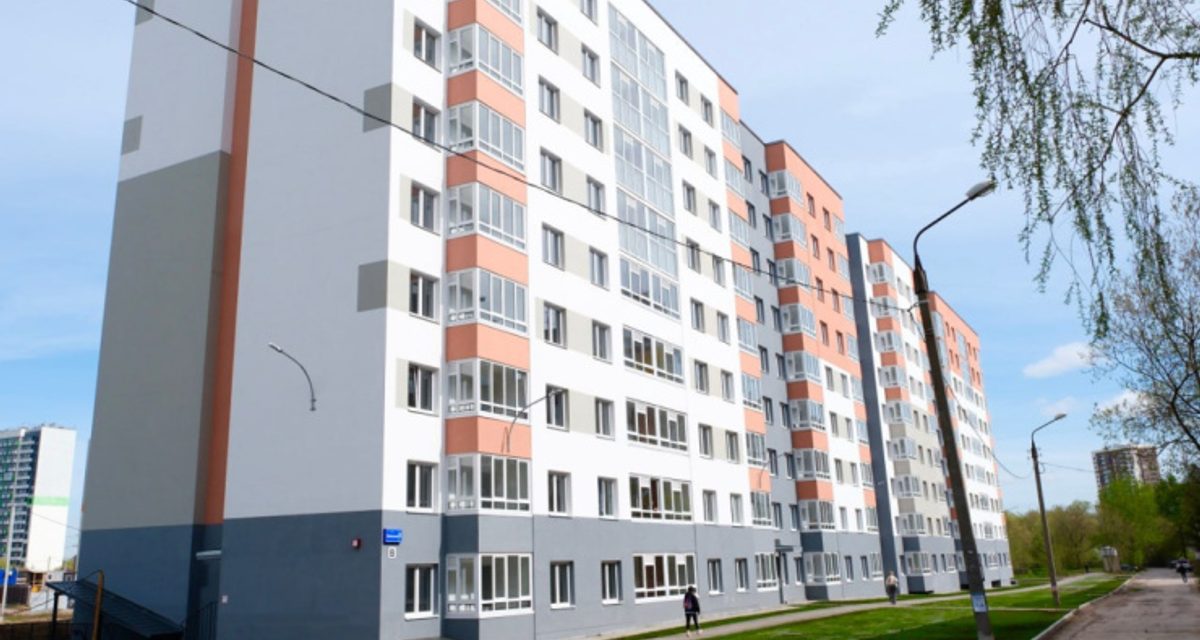 Более 4 тысяч жителей Пермского края переехали из аварийного жилья, регион стал пятым по темпам расселения