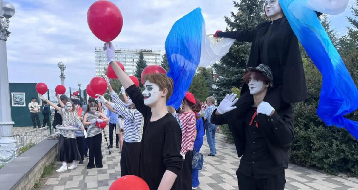 Теплоход объединил города Поволжья в театральной лаборатории