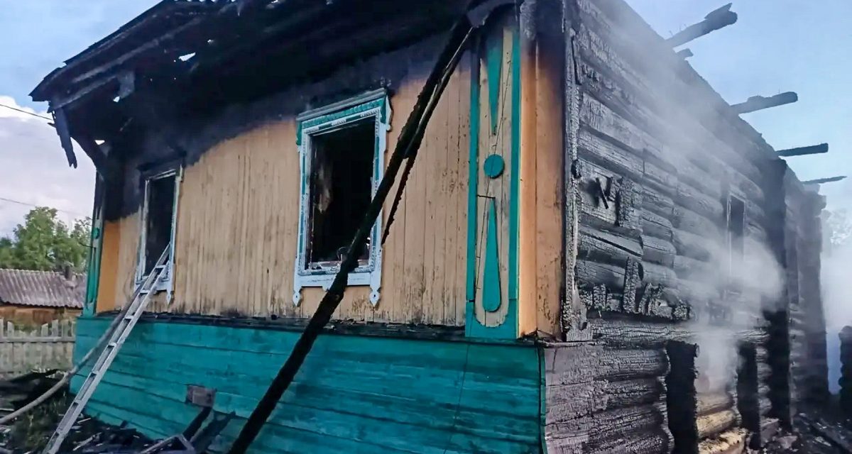 В селе Архангельское на пожаре погиб человек