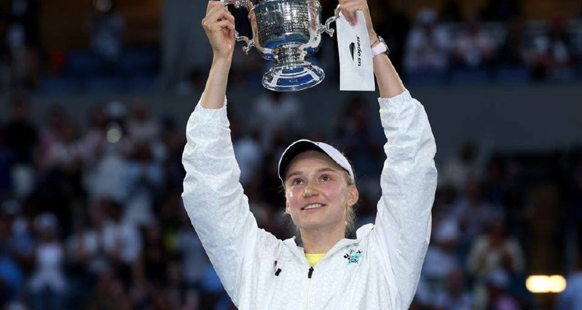 Елена Рыбакина обыграла Арину Соболенко в трех сетах и выиграла US Open
